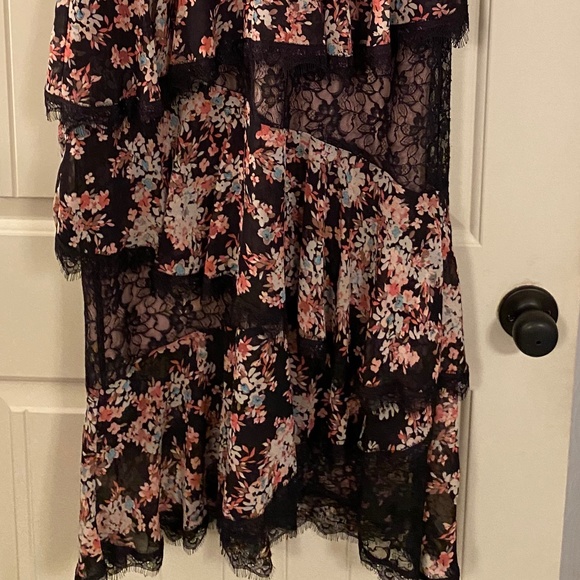 Jax. Black label tiered dress - Picture 5 of 5